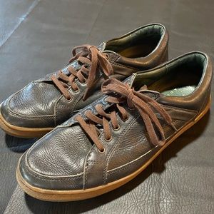 Joseph Abboud leather shoes. Casual wear shoes. Excellent condition.